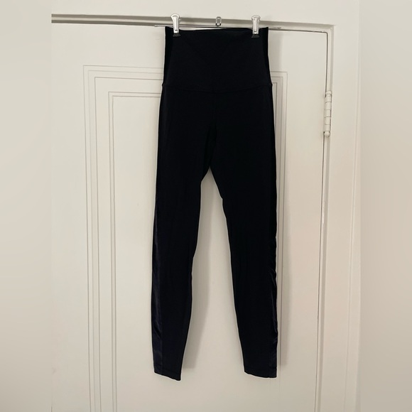 Lululemon Align™ Super-High Rise Pant 26" *Crushed Velvet - Picture 6 of 10